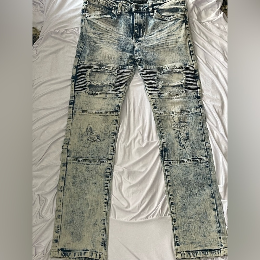 Teen Distressed Gray Skinny Jeans